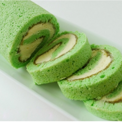 Bánh Bông Lan Cuộn Lá Dứa